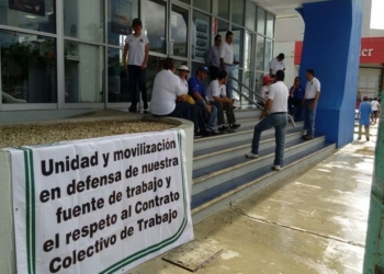 Sindicalizados de TELMEX se suman a manifestación nacional
