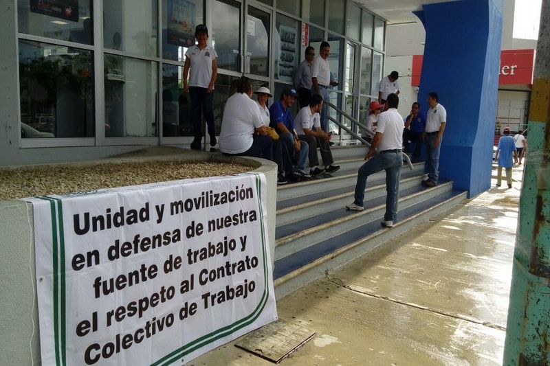 Sindicalizados de TELMEX se suman a manifestación nacional