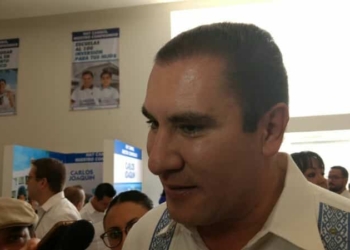 Reconoce Moreno Valle logros de Carlos Joaquín en su 1er año de Gobierno