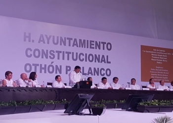 Luis Torres, rinde cuentas a la sociedad othonense en su 1er Informe de Gobierno