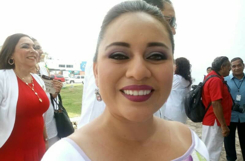 Lanza Perla Tun sendo mensaje a Carlos Joaquín en su 1er Informe