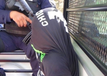 Armado y peligroso, policías detienen a tabasqueño en Playa del Carmen