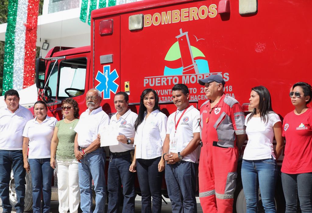 Parte equipo de rescate y apoyo de Puerto Morelos a zonas afectadas por sismo