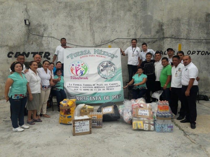 Taxistas de Playa del Carmen donan más de 5 toneladas de ayuda a damnificados
