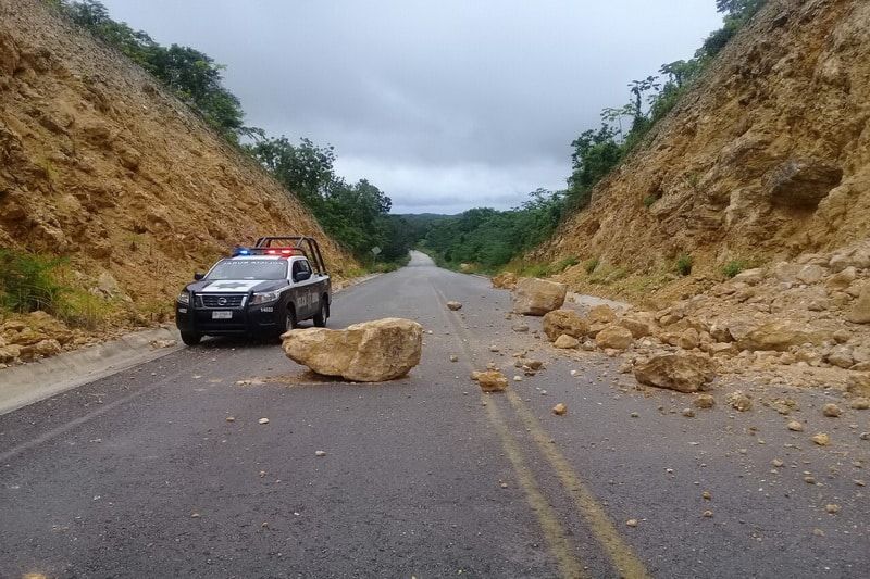 Derrumbes En Carretera