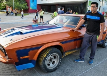 ((FOTOS)) 6ta Exposición de autos clásicos