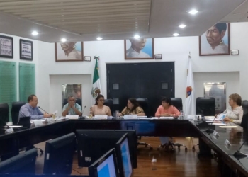 Comparece Secretaria de Turismo ante la XV Legislatura de Q. Roo