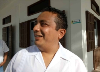 Oficial Mayor, tacha de torpes a los diputados de la XV Legislatura