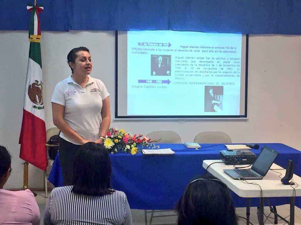 IEQROO concluye conferencias del 64 Aniversario del Voto de la Mujer en México