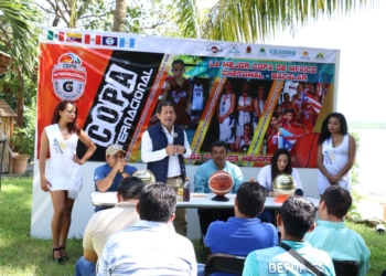 Presentan Copa Internacional de Baloncesto en Bacalar
