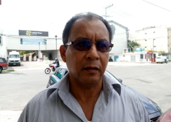Propone Alex Peralta un gremio fortalecido y con rostro social para los taxistas