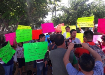 Mototaxistas denuncian engaño del titular de SINTRA, no los deja trabajar