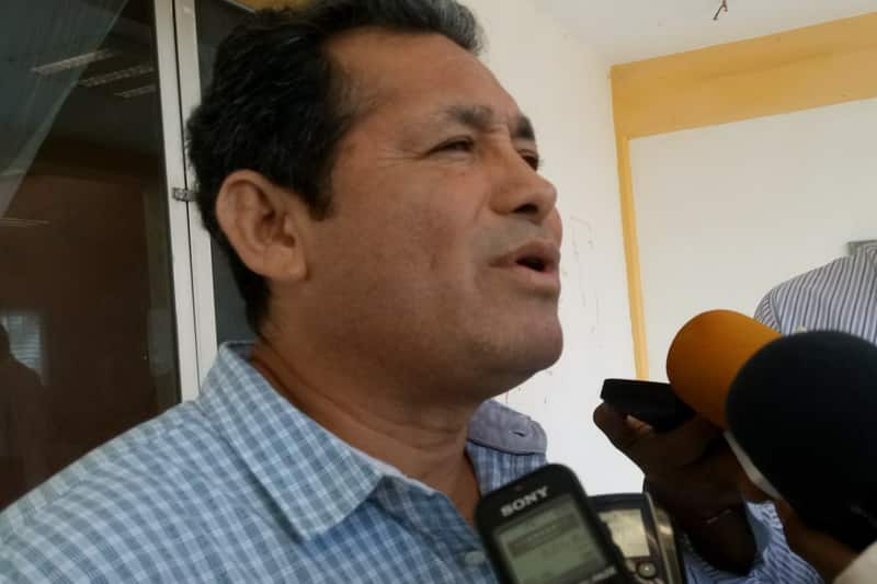 Confirma Alexander Zetina que irá en busca de la reelección