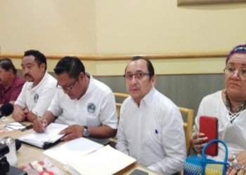 Sindicalizados del Conalep Q. Roo amenazan con paro laboral