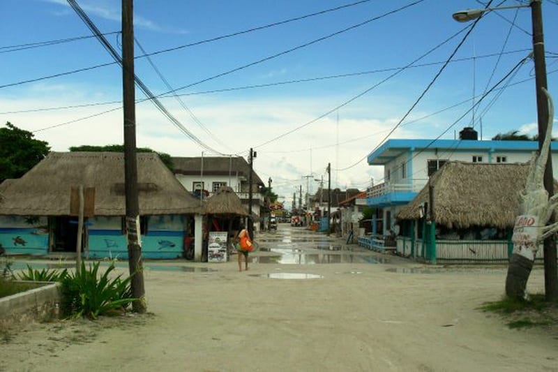 Holbox, a la espera estar lista para la temporada turística invernal