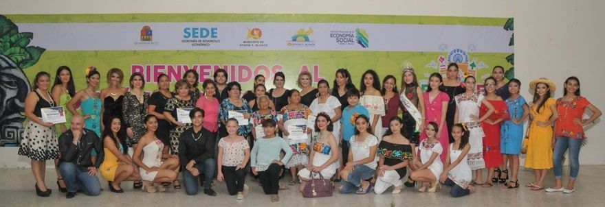 ((FOTOS)) Realizan pasarela de bisutería bajo el nombre de «Manos Mexicanas» 