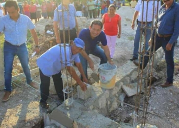 Pone Alexander Zetina primera piedra de refugio anticiclónico de Sinaí
