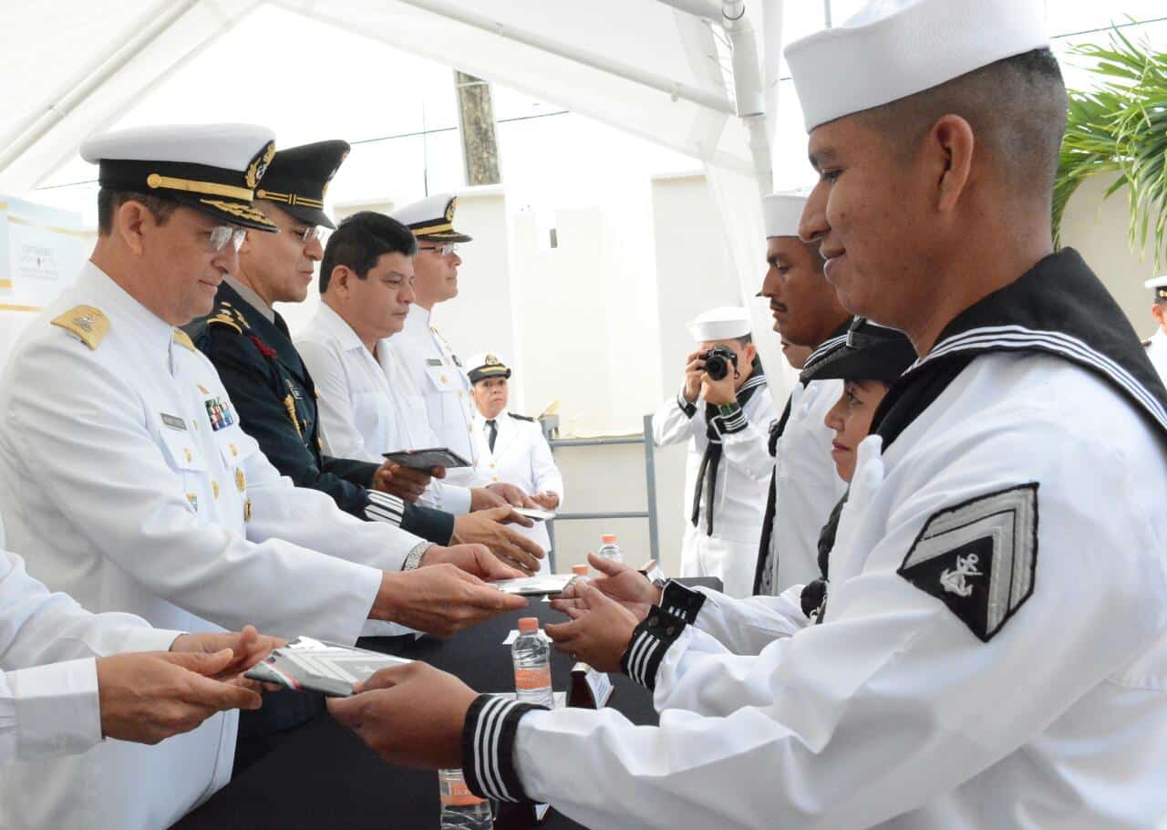 Elementos de la 11a. Zona Naval reciben Ascensos y Condecoraciones