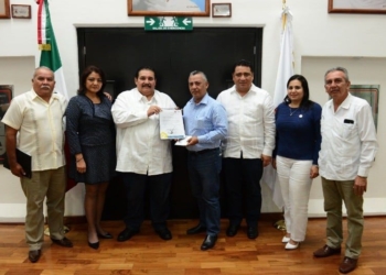 Recibe Congreso proyectos de presupuesto 2018 de órganos autónomos