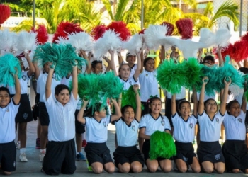 ((FOTOS))Escuela Primaria realiza desfile Revolucionario