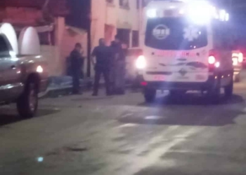 Otro ejecutado en Playa del Carmen; lo bajan a tiros de su moto