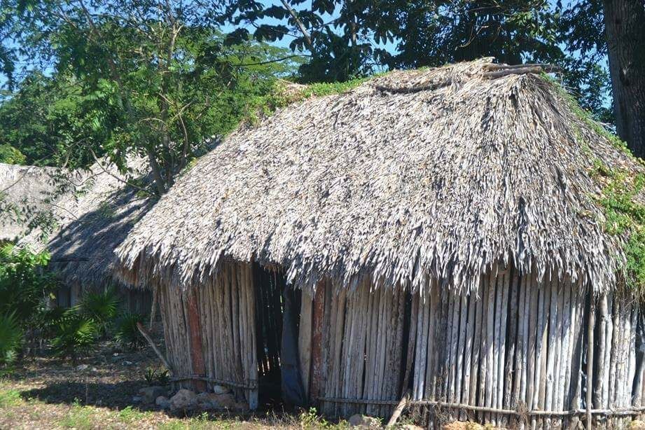 Madrugador frío arremete contra hogares de la Zona Maya