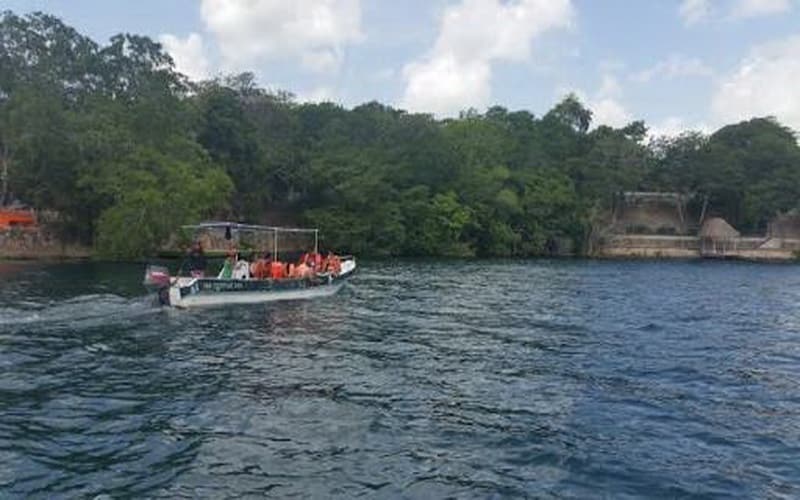 Frentes fríos paralizan actividades náuticas de la Bahía de Chetumal