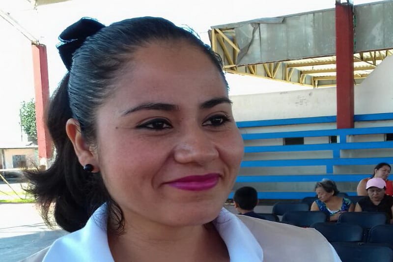 Aumento número de becados con Seguro de Jefas de Familia