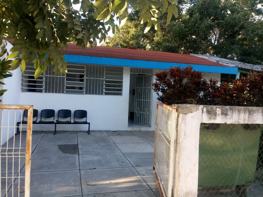 Muere menor en clínica de Subteniente López; doctor no llegó a tiempo