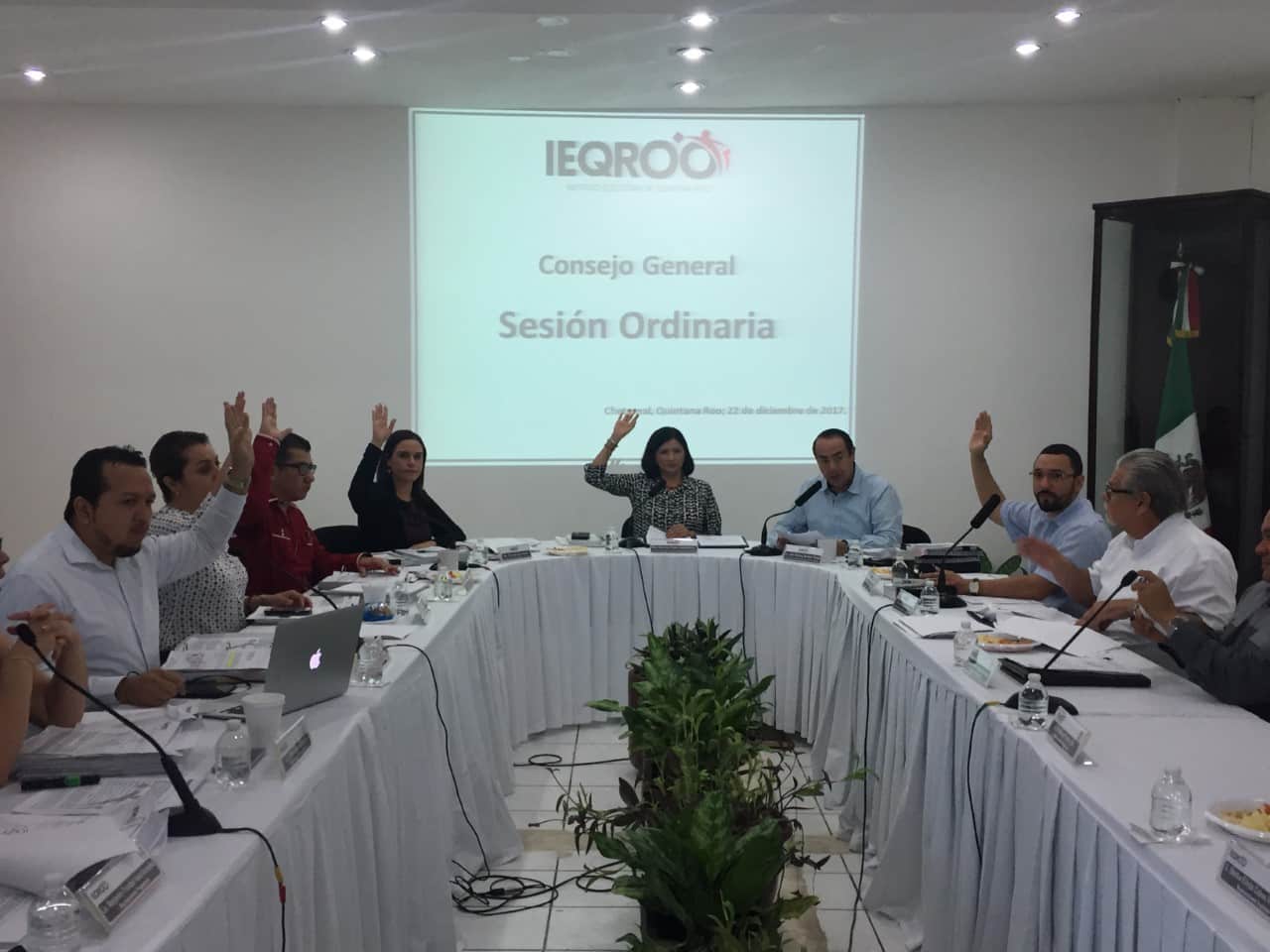 IEQROO aprueba Convocatoria para aspirantes a candidatos independientes de ayuntamientos