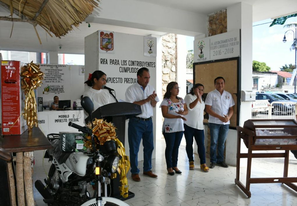 Sortea el ayuntamiento de FCP premios a contribuyentes cumplidores