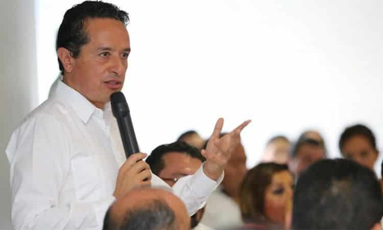 Asegura Carlos Joaquín no tener candidatos; se desmarca de Vergara, Ricalde, y de su sobrino Pedro