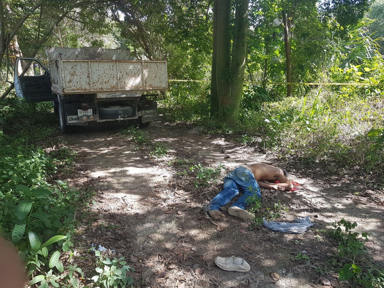 Echaba la siesta después de los tragos, y un volquete le quitó la vida