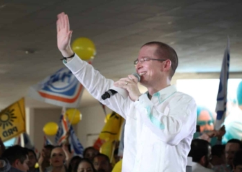 Meade y López Obrador, rodeados de ex funcionarios corruptos: Ricardo Anaya