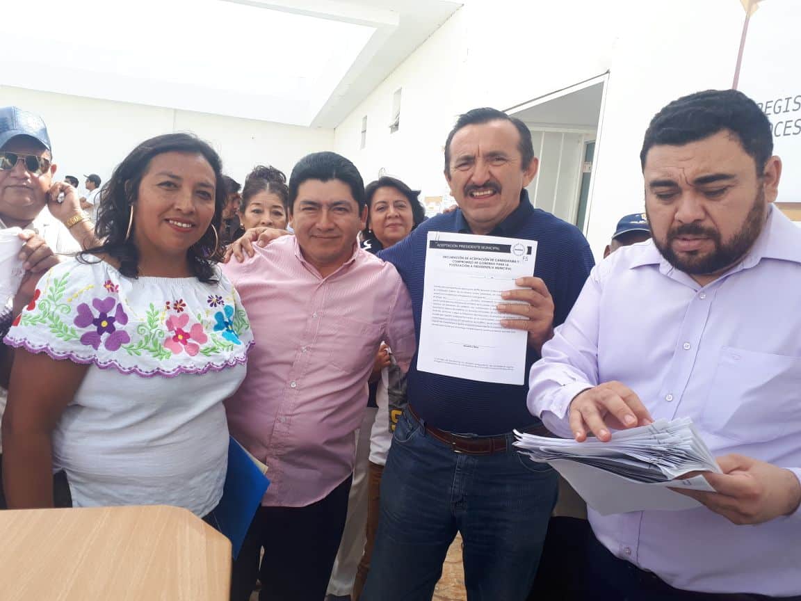 Aspirantes a precandidaturas para ayuntamientos de Quintana Roo, se registran ante Morena