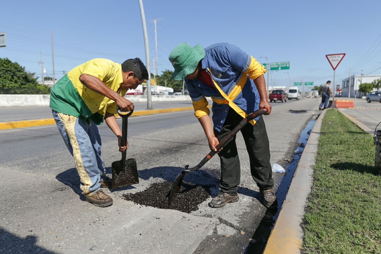 Repara gobierno solidarense baches en más de 7.9 km de vialidades