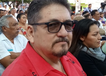 Aunque maiceada, la CTM postrada a los pies del PRI