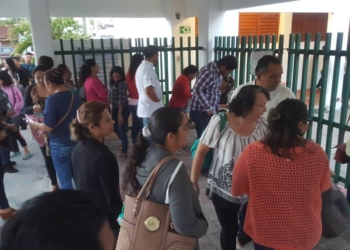 Con un par de escuelas vandalizadas, más de 320 mil alumnos reanudan clases en Q. Roo
