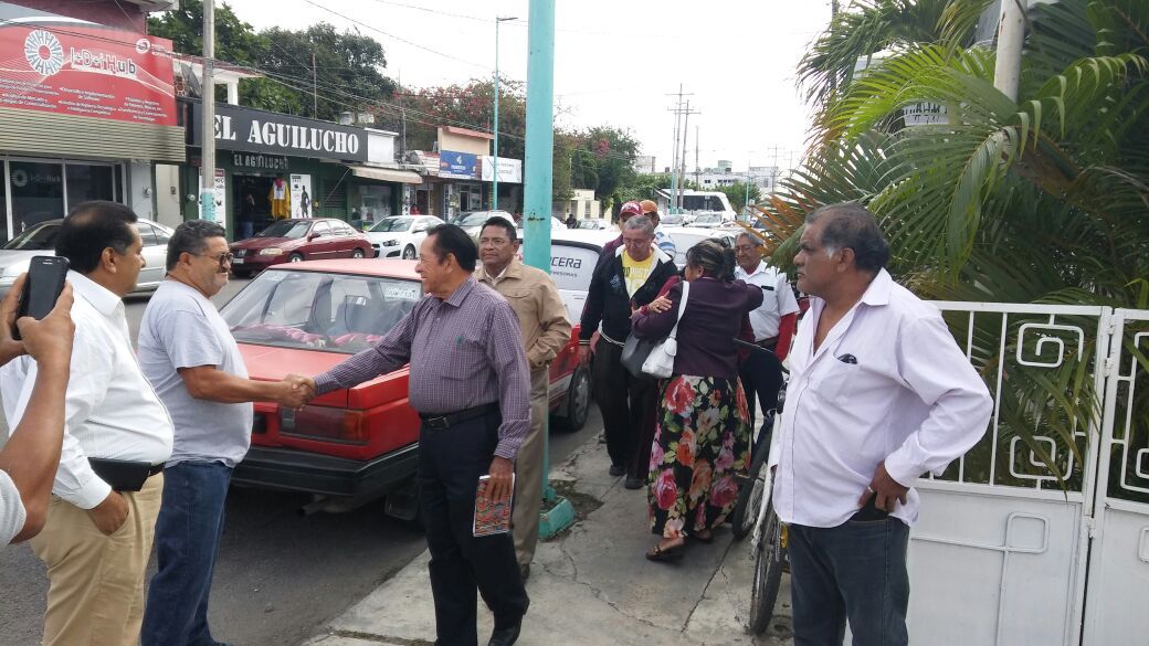 Hernán Pastrana, también solicita registro como precandidato de Morena para OPB
