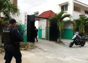 Reporte de grupo armado alerta a fuerzas policiales de Playa del Carmen