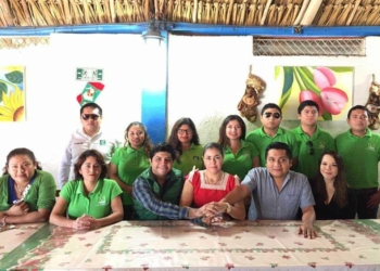 Regidores y funcionarios de JMM, hacen actos partidistas en horario laboral