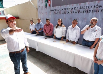 Rinde Juan Carrillo protesta como candidato del PRI por Isla Mujeres