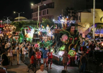 Por primera ocasión, Carnaval de Solidaridad llega hasta las colonias de Playa del Carmen