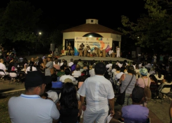 Con magno evento cultural, celebran XI Aniversario de Bacalar como Pueblo Mágico