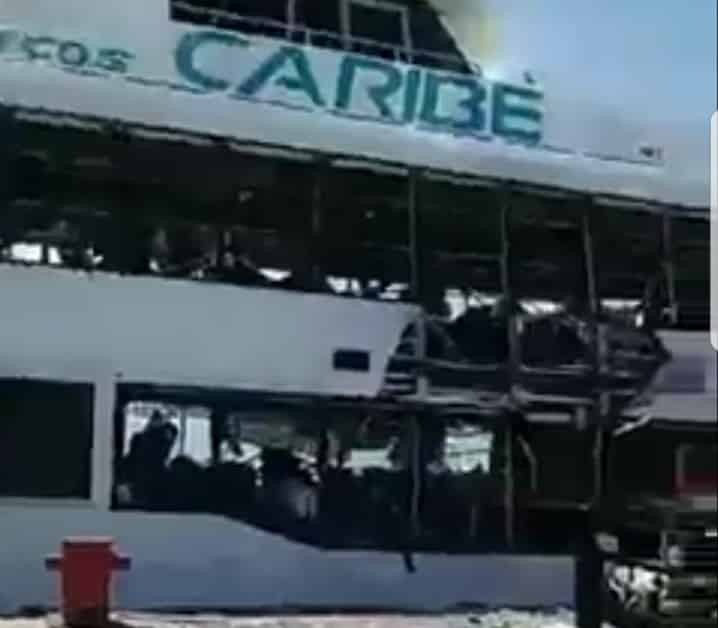 Explota embarcación de naviera Borgista; hay decenas de heridos