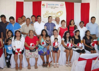 Con Bodas Colectivas, 11 parejas formalizan su unión en el municipio de JMM