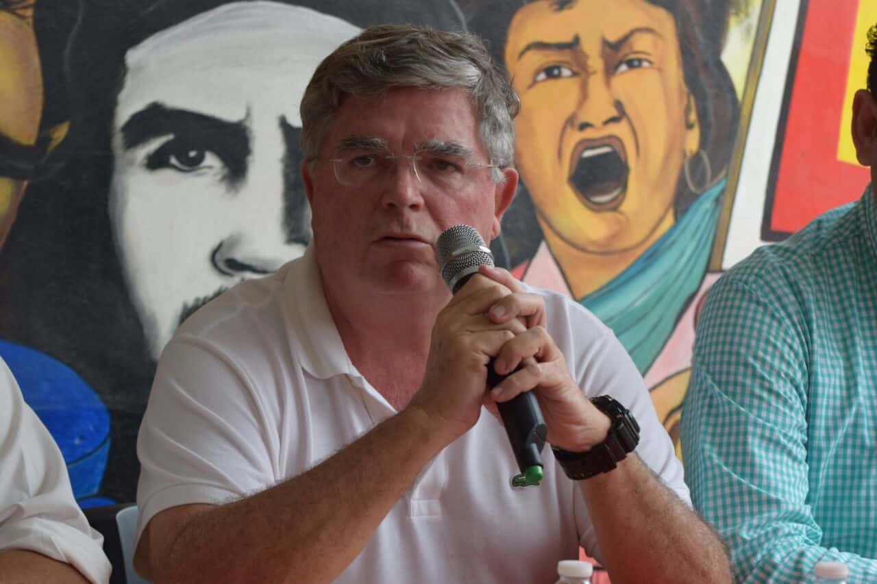 Chacho Zalvidea, acusa de autoritarismo a Morena por alevoso reparto de candidaturas