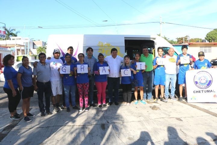 Deportistas chetumaleños se integran a la Copa Para-atletismo 2018