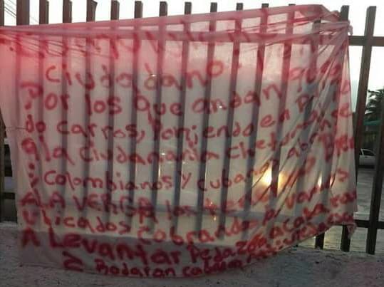 Una Manta Firmada Por La Vieja Escuela Amenaza A Colombianos