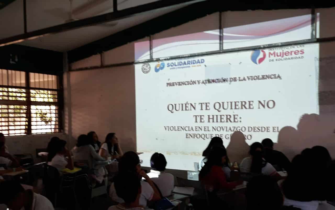 Orienta Instituto de la Juventud a más de 600 estudiantes sobre prevención de la violencia